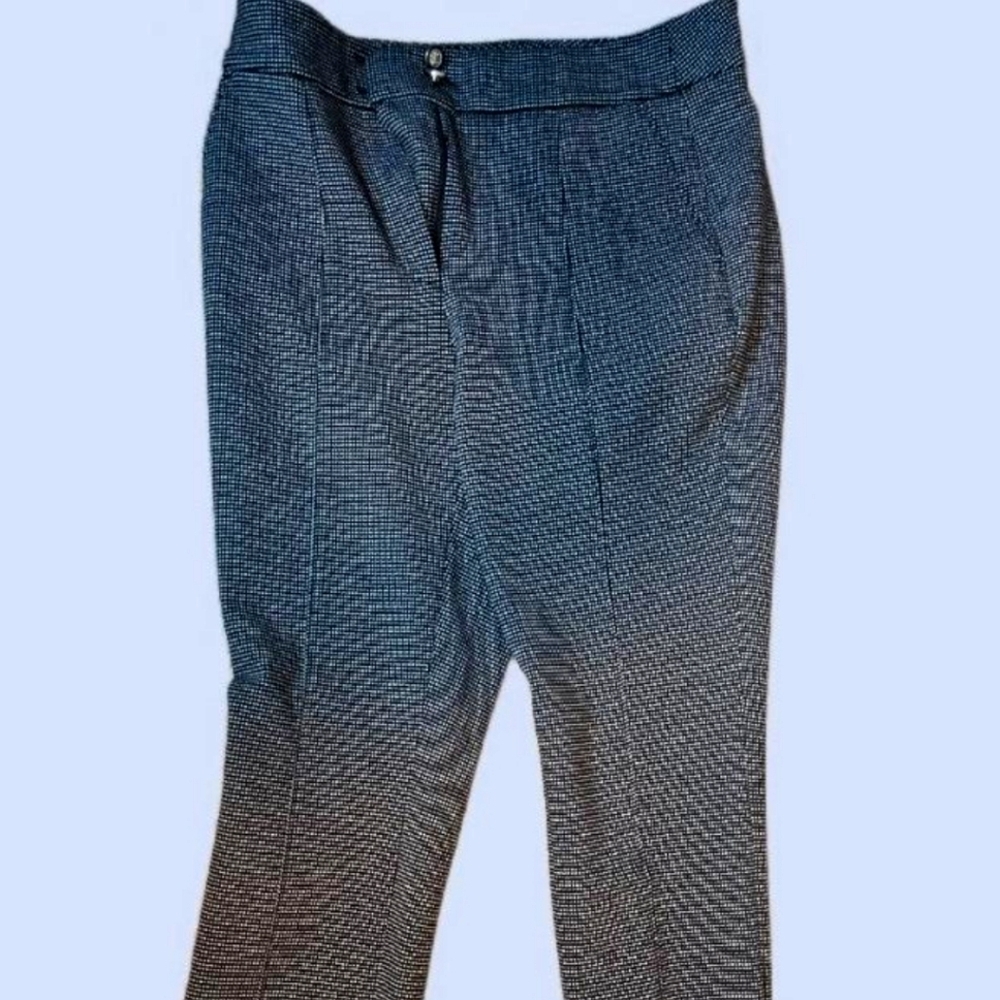 White House Black Market Pants - Size 4